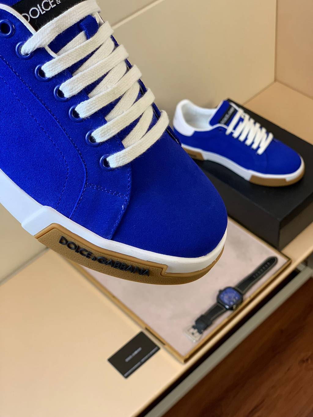 D*G sneaker